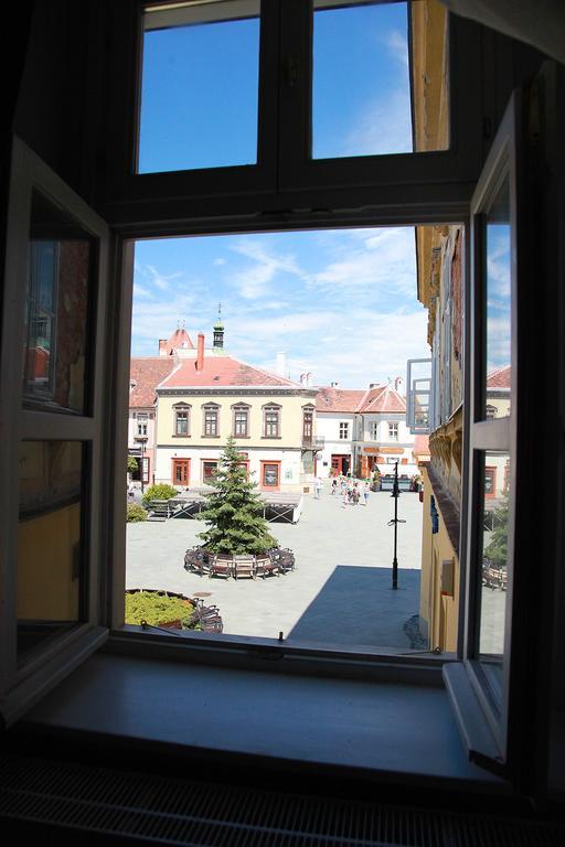 Kőszeg Portre Apartman מראה חיצוני תמונה